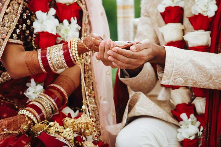 Tamil Couple vs Western Couple